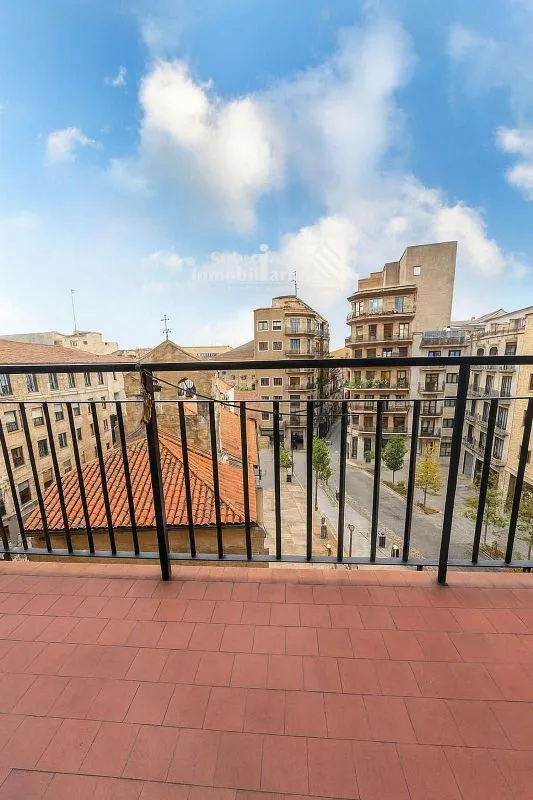 Balcon - Apartment with Plaza Views in La Fuente