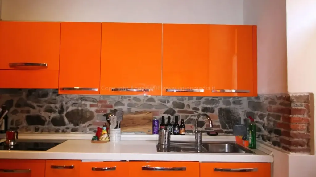 Cuisine - Restored Apartment with Original Features in Sarzana