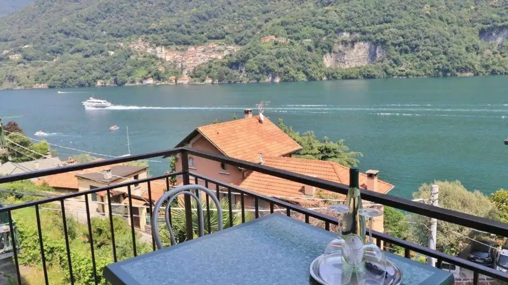 Terrass - Villa with Lake View in Laglio