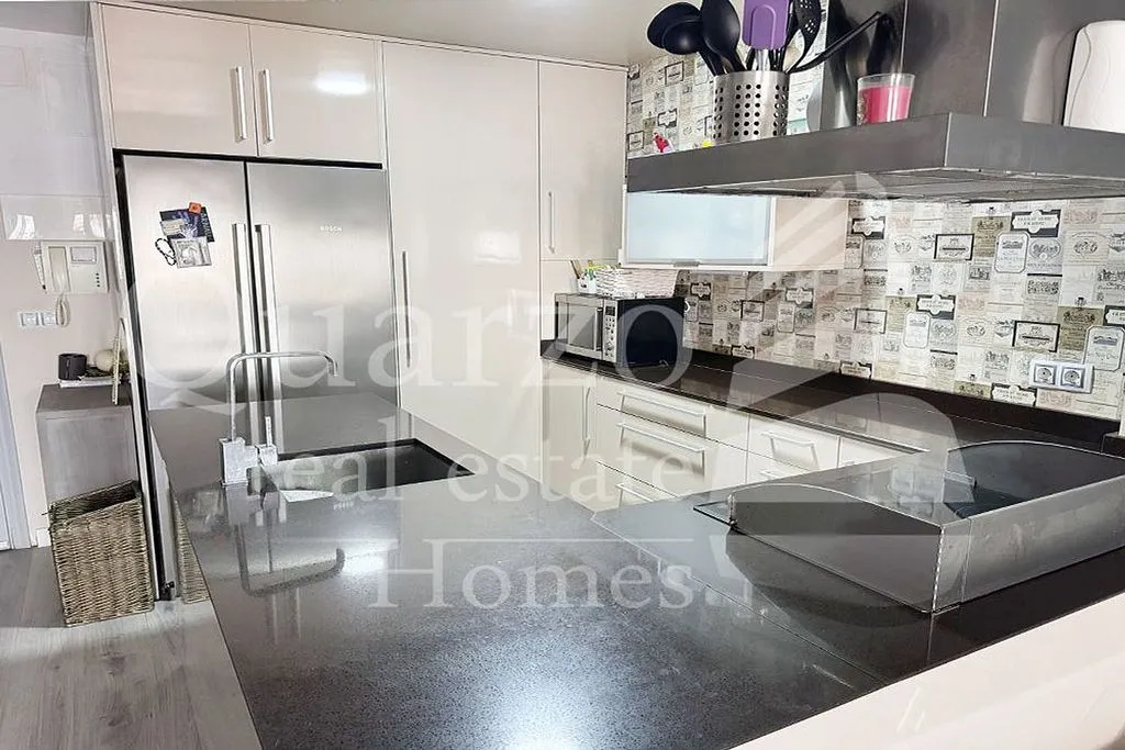 Kitchen - Apartment with Terrace in Daimús