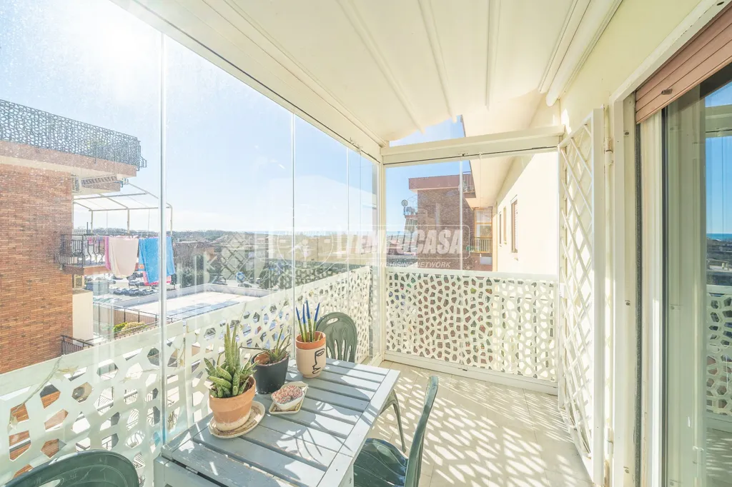 Balcon - Rustic-Style Flat with Sea View in Ladispoli