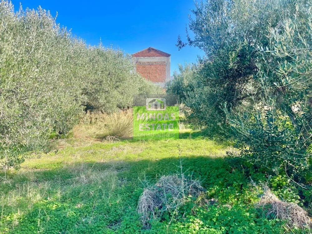 Aed - Corner Plot with Sea View in Tavronitis
