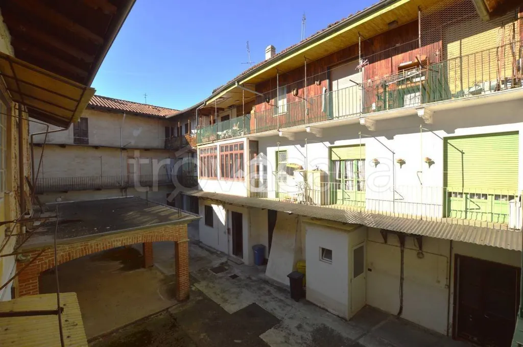 Jardin - Historic Building with Central Location in Rivara