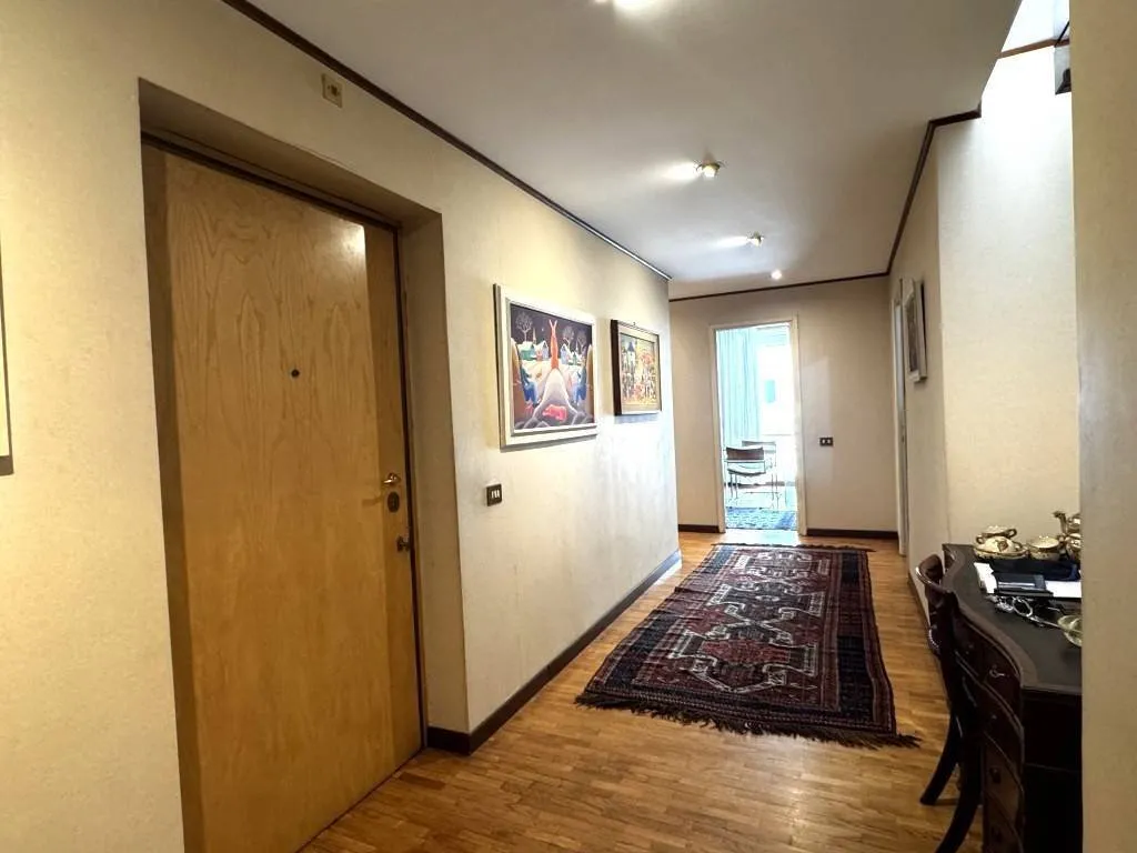 Esik - Apartment with Terraces in Fleming, Rome