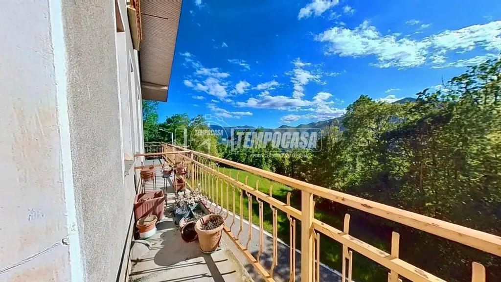 Balcony - Terraced House with Panoramic Balcony in Pessinetto