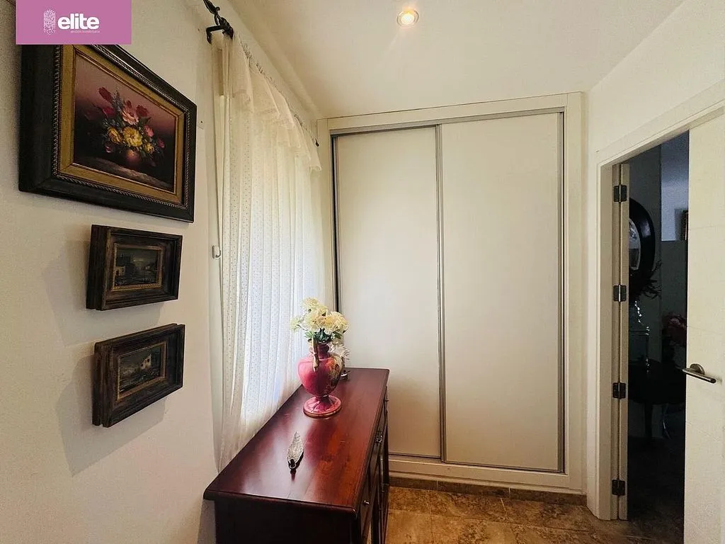 Ingresso - Modern Flat with Balcony in Jerez