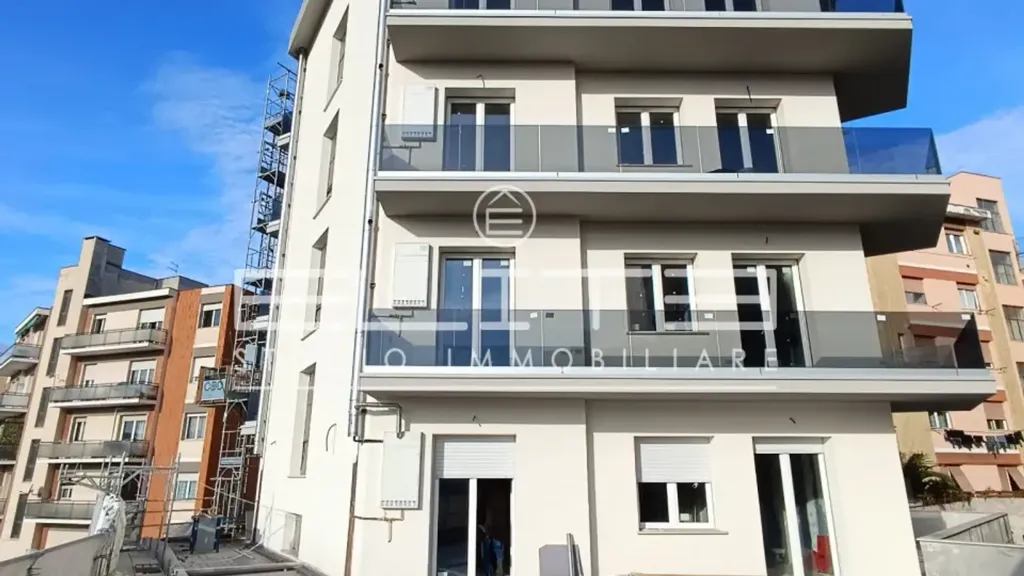 Extérieur - Modern Apartment with Balcony in Ancona