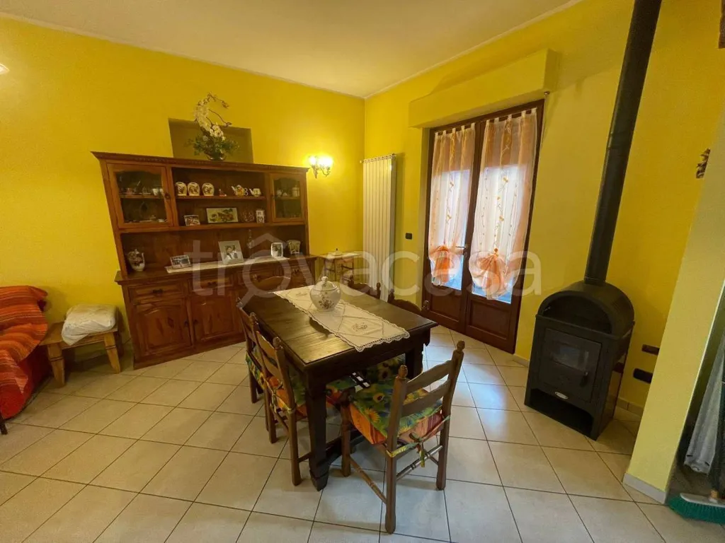 Söögituba - Rustic Villa with Private Garden in Chivasso