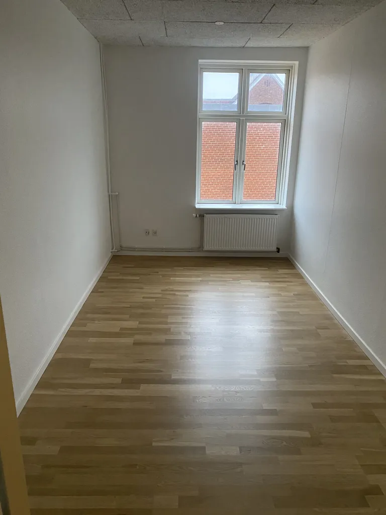 Stanze - Spacious Apartment with Parking in Midtown