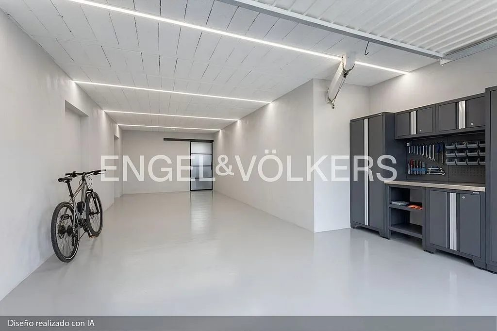 Garage - Chalet with Sea View in La Granadella
