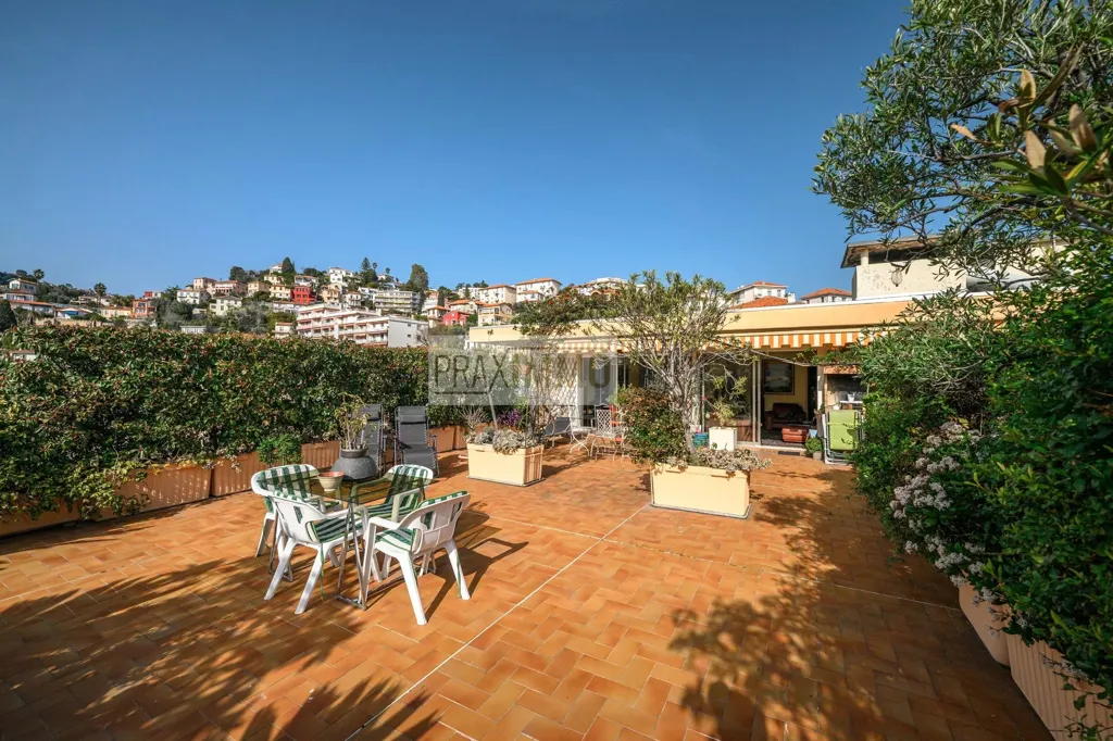 Terrass - Penthouse with Rooftop Terrace in Nice