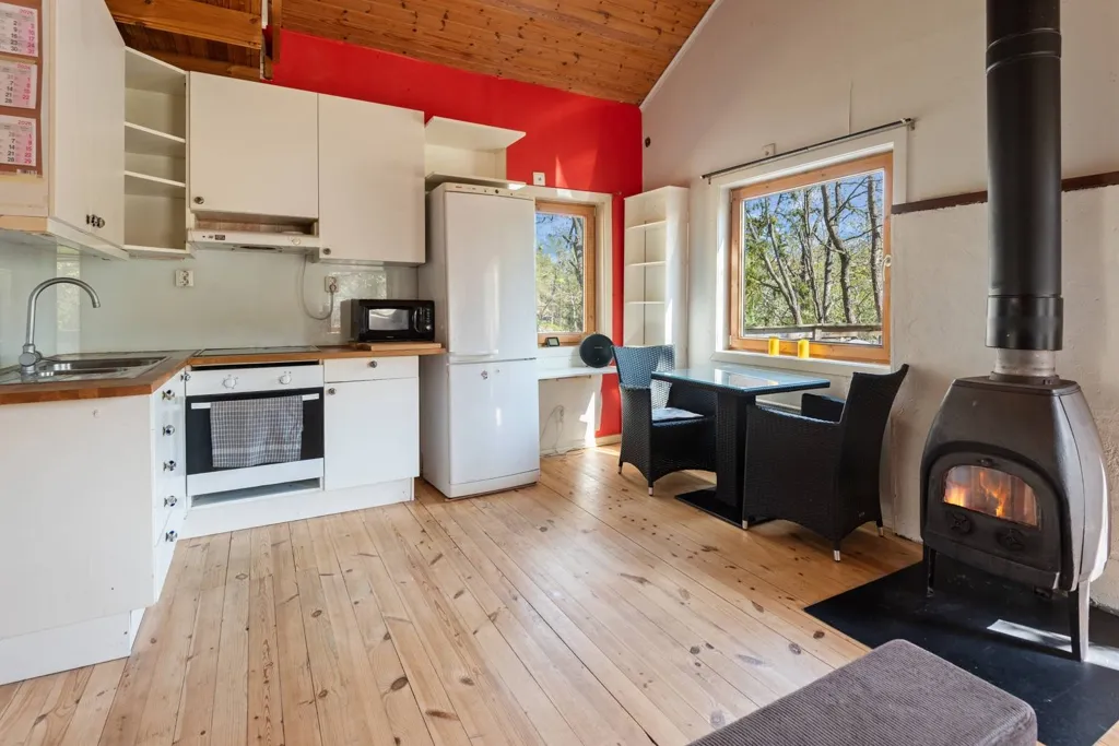 Cuisine - Two Renovated Cottages with Sea View in Långvik