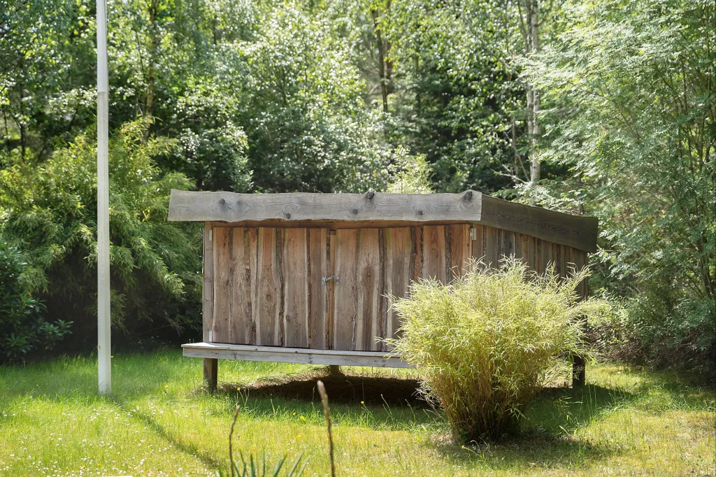 Garden - Quality Summerhouse with Garden in Helberskov
