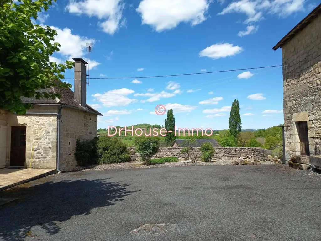Jardin - Corps de Ferme avec Terrain à Segonzac