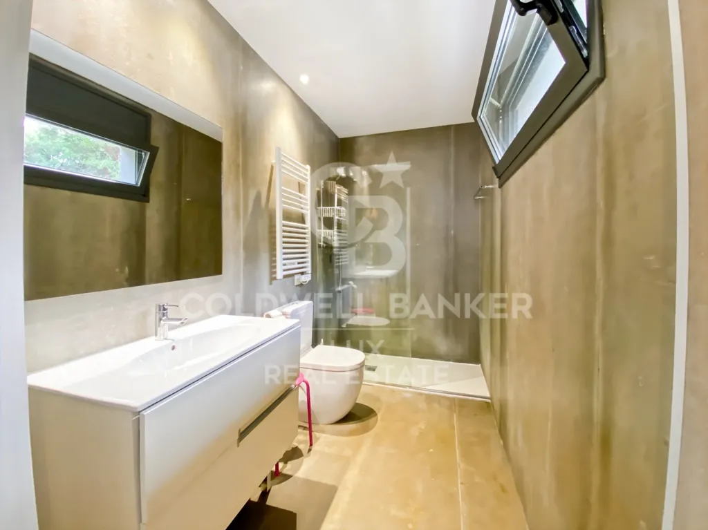 Vannitoad - Modern House with Beachfront in L'Escalà