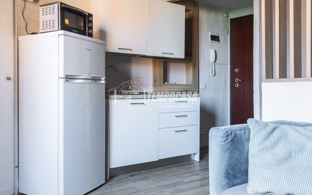Cucina - Studio Flat with Metro Access in Milan