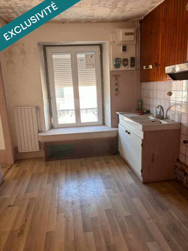 Kitchen - House with Large Garage in Aillevillers-et-Lyaumont