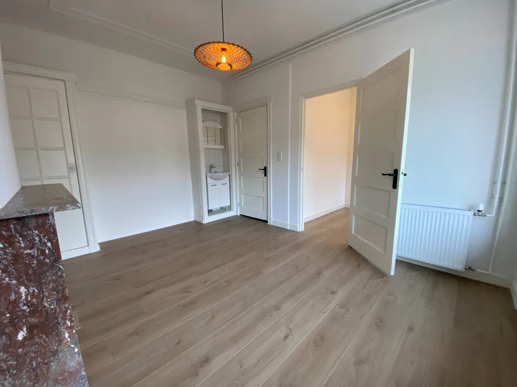 Pièces - Apartment with Balcony in Zeeheldenbuurt, Groningen