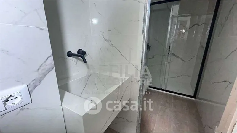 Salles de bain - T2 Flat with Independent Entry in Ancona