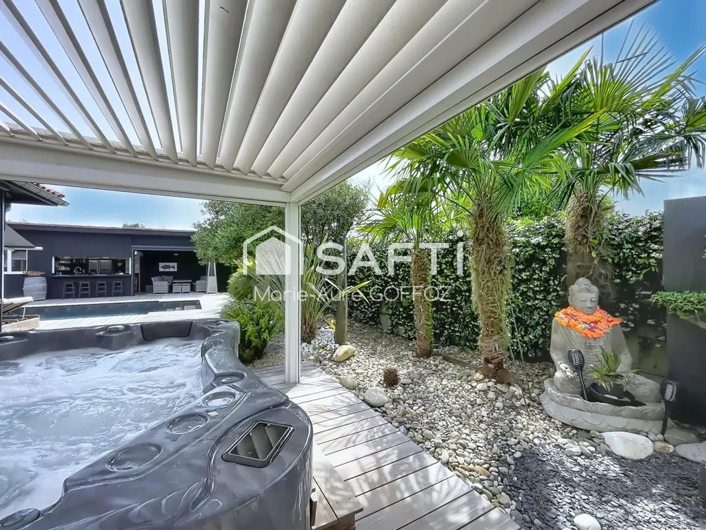 Terrasse - Villa avec Piscine à Martignas-sur-Jalle