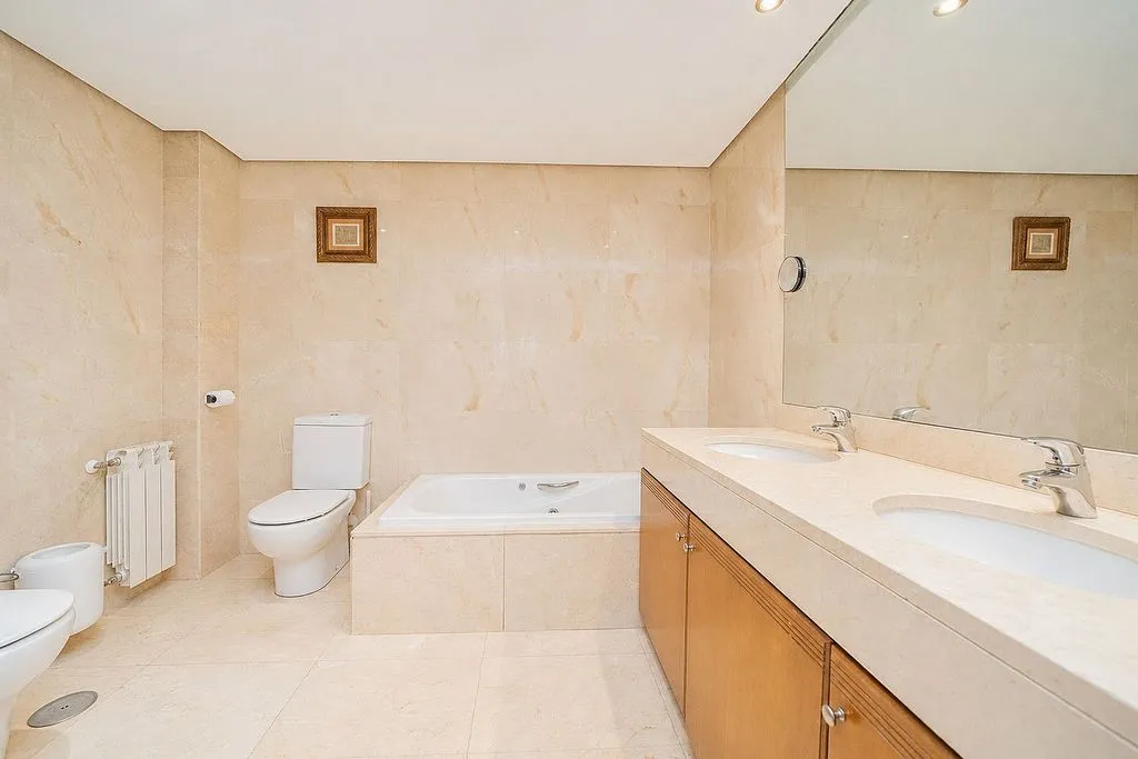 Vannitoad - Pared Chalet with Pool in Las Rozas