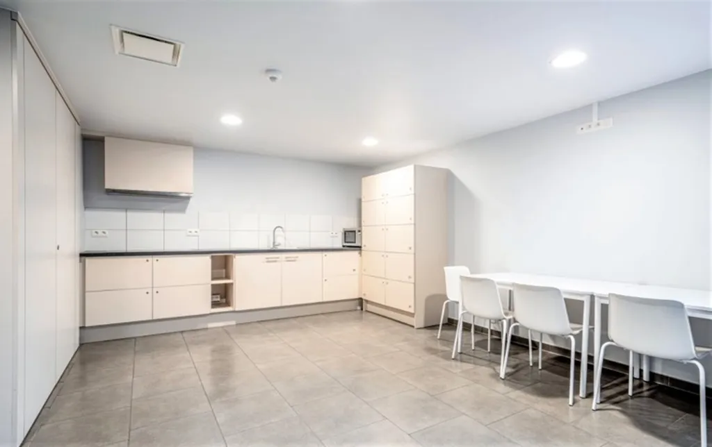 Cuisine - Appartement 1 Chambre avec Ascenseur à Sint-Michiels