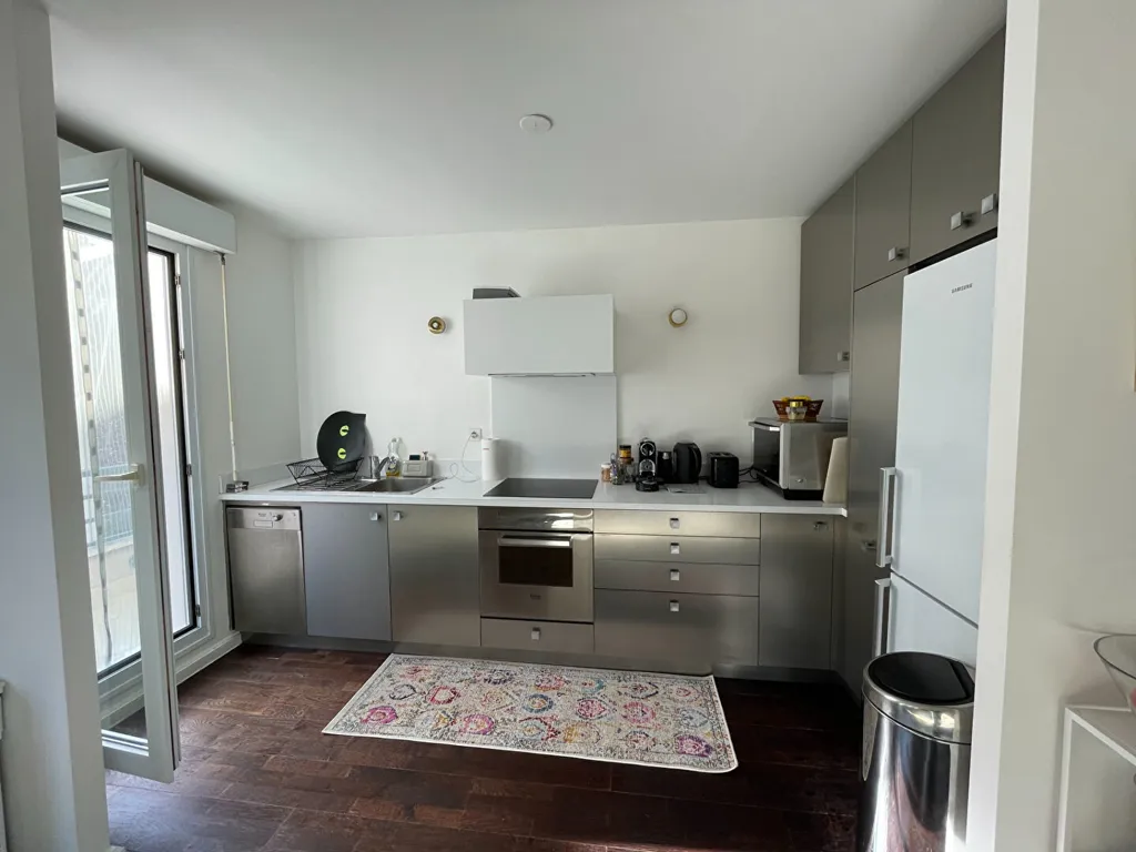 Cuisine - Appartement 2 Pièces avec Balcon à Rueil-Malmaison