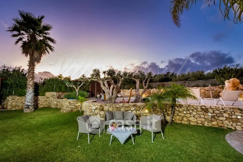 Aed - Rustic Baglio with Pool in Castellammare del Golfo