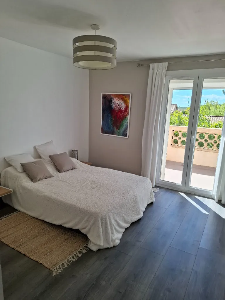 Magamistoad - Fully Renovated Maison with Garden in Domazan