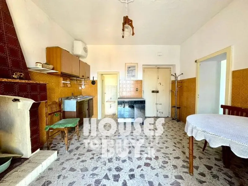 Köök - Apartment with Panoramic Terrace in Carfizzi
