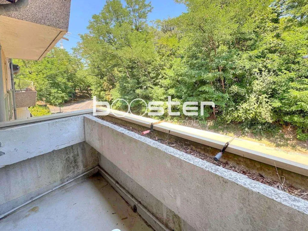 Rõdu - Duplex Studio with Balcony in Toulouse Rangueil