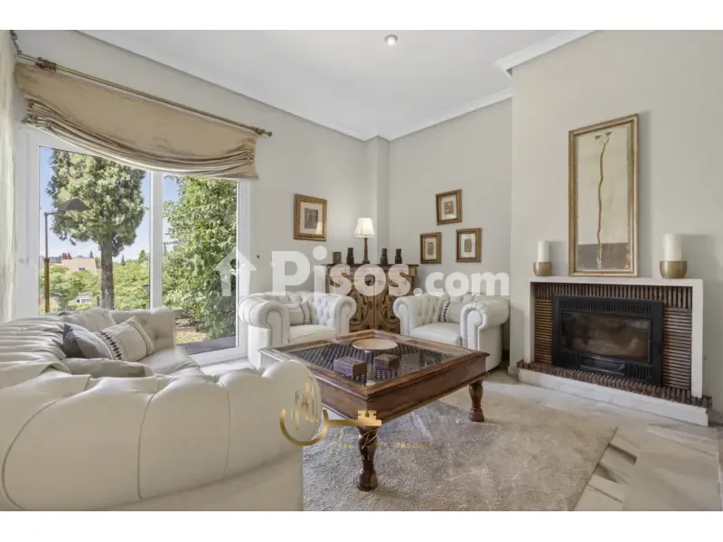 Séjour - Renovated Chalet with Garden in Simón Verde