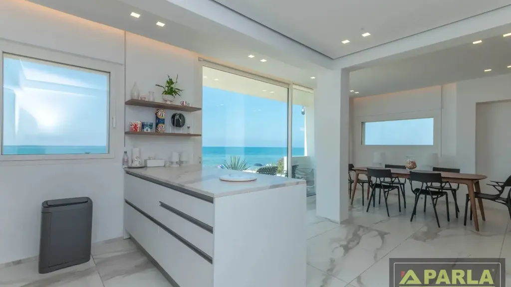 Cuisine - Villa with Beach Access in Marina di Ragusa