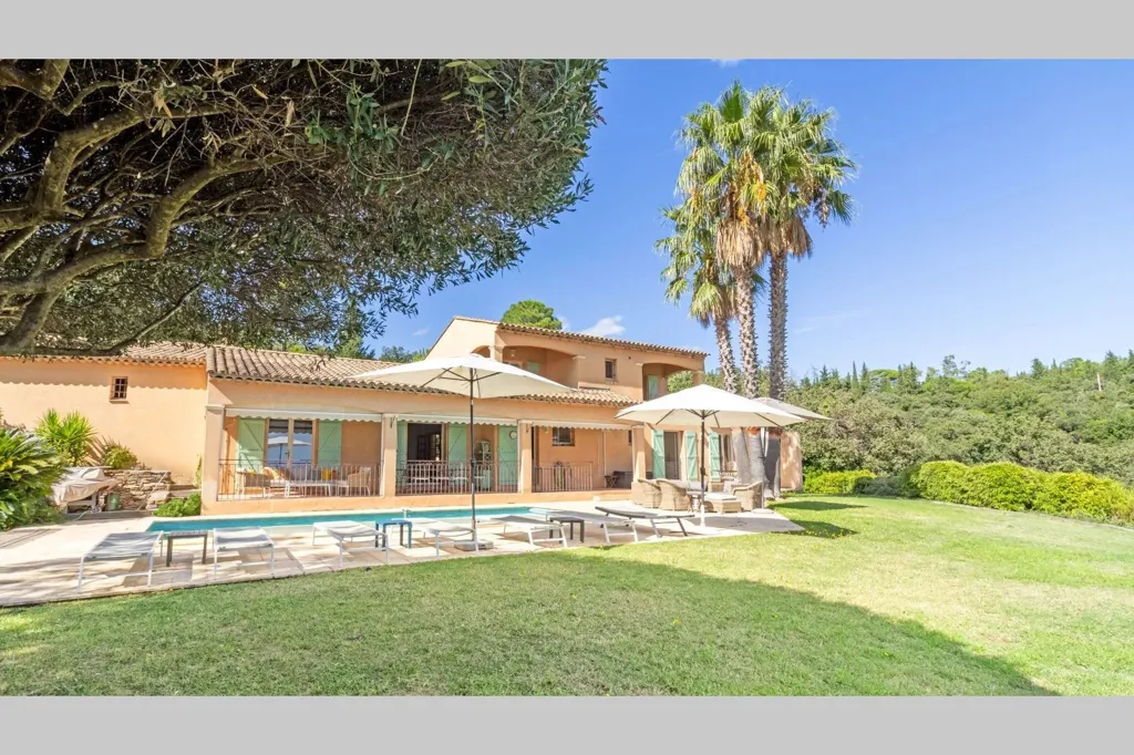Esterno - Provençal Villa with Panoramic View near Saint-Tropez