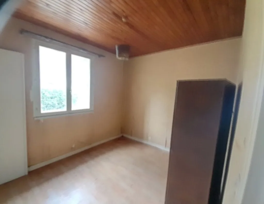 Toad - Garden-Level Flat with Panoramic View in Châtillon-en-Diois