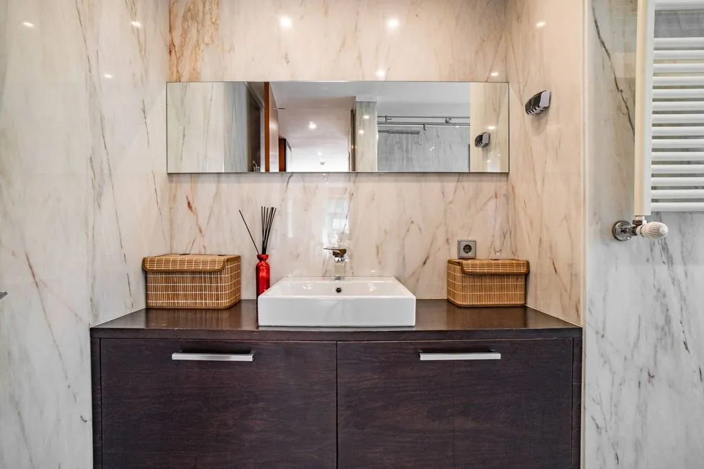 Vannitoad - Luxury Flat in Porto with City Views