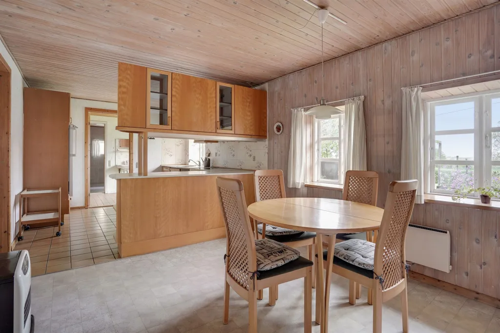 Söögituba - Family Villa with Scenic View in Elstrup
