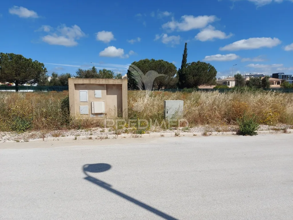 Aed - Luxury Plot in Select Porto de Mós, Lagos