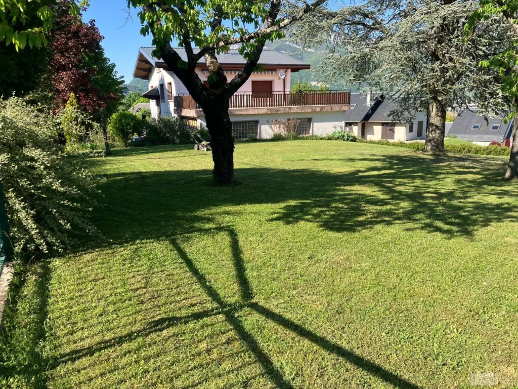 Jardin - Maison avec Vue Montagne à Barberaz