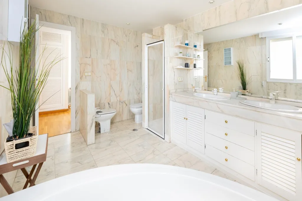 Bagni - Detached House with Private Pool in Granada