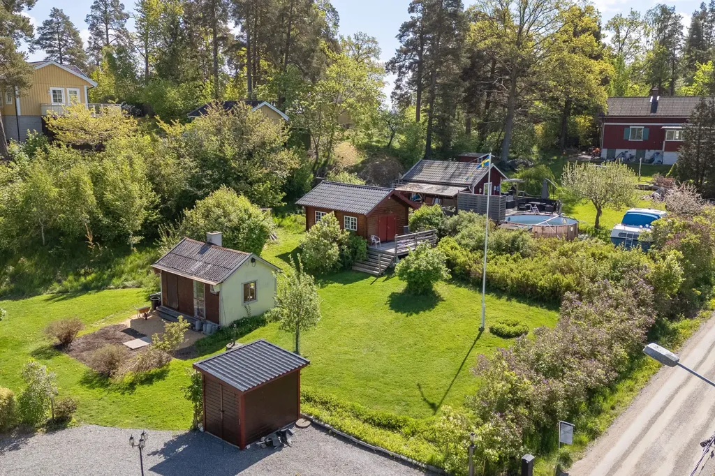Õhuvaade - Plot with Development Potential in Boo Gård