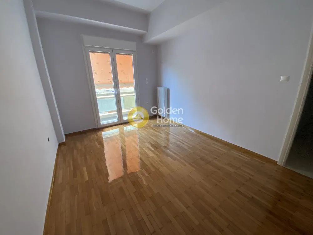 Pièces - Renovated Apartment with Balcony in Kallithea