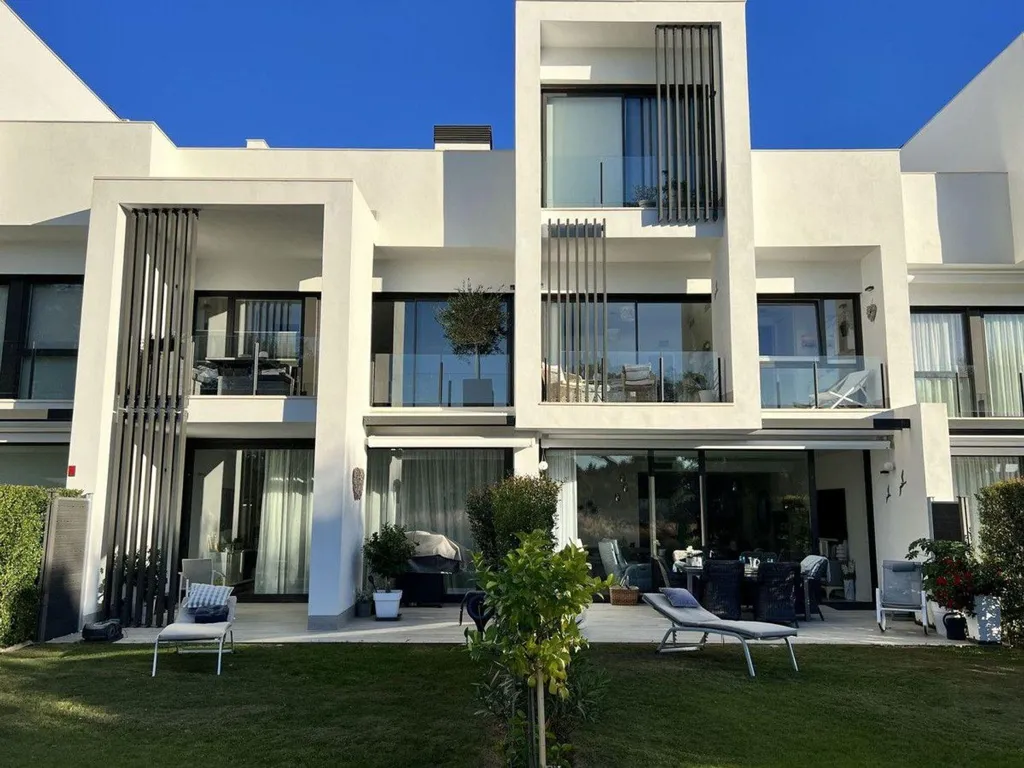 Esterno - Modern Villa with Golf View in San Roque