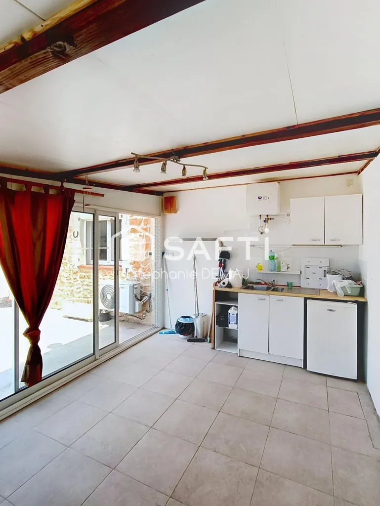 Garage - Charmant House with Pool in Draguignan