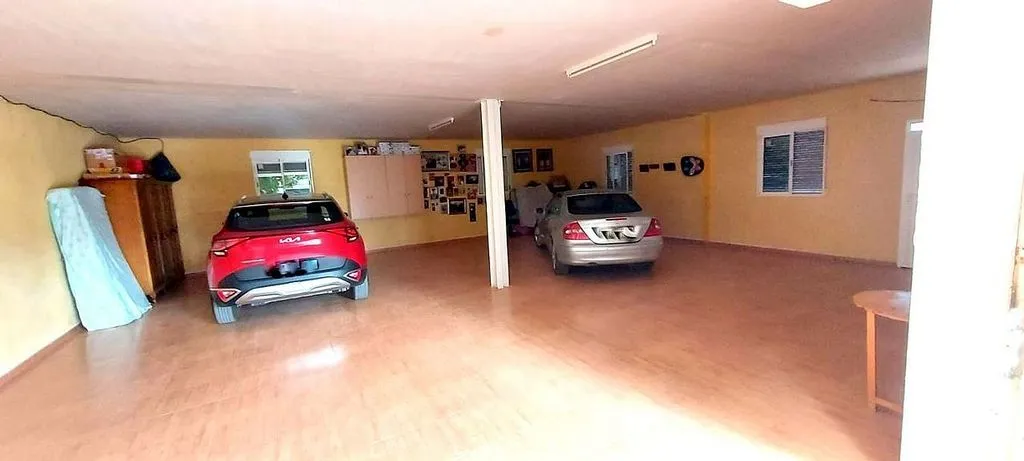 garage