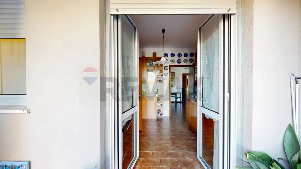 Entrée - Four-Bedroom Apartment with Balcony in Milan