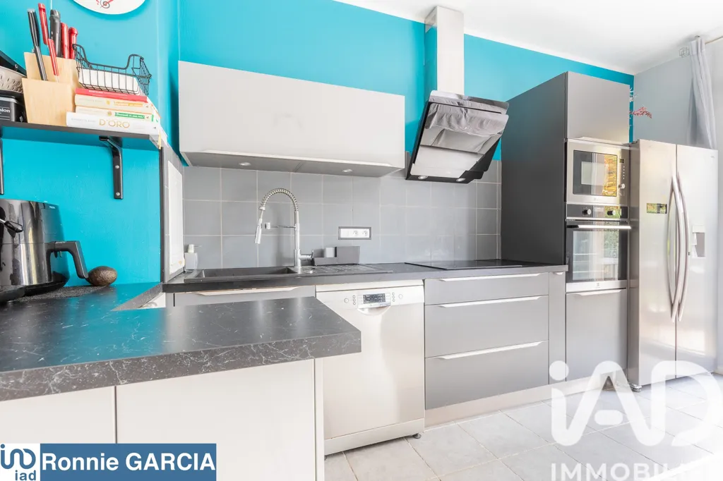 Cuisine - Appartement avec Terrasse et Jardin à Athis-Mons