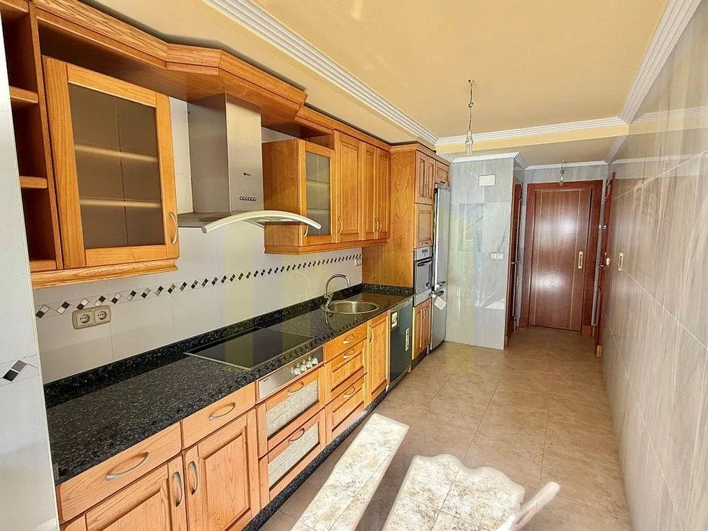 Kitchen - Sunny Apartment with Terrace in Rosal