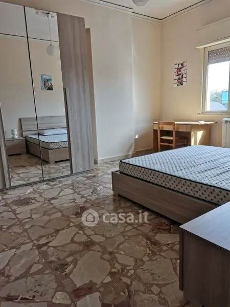 Chambres - Fully Furnished Flat with Balcony in Messina
