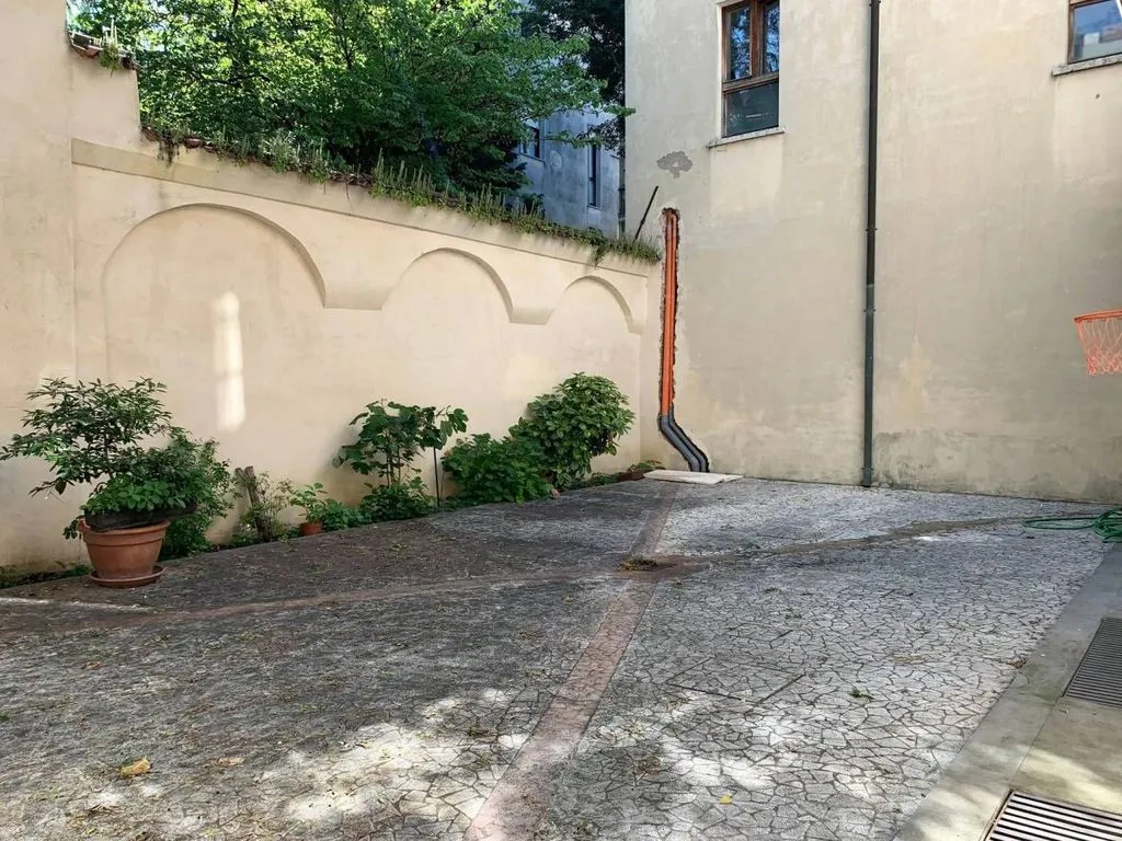 Jardin - Historic House with Private Garden in Mantova